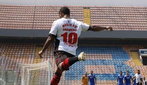 CSA perde para o Oeste, que não vencia há seis meses, e assume a lanterna da Série B