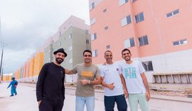 Prefeito JHC visita Parque da Lagoa e anuncia que prédios vão se tornar tela para mural de artista visual
