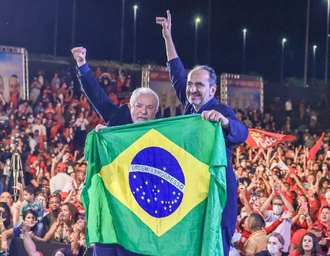 Lula: PF escala unidade de elite e snipers em ato em BH após ameaças de atentados