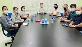 Luciano reúne diretores de hospitais para traçar protocolos conjuntos contra a Covid-19