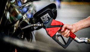 Alagoas tem o 2º menor preço médio da gasolina comum do Nordeste e o 8º do Brasil