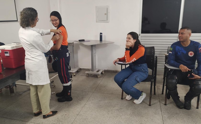 Vacinação contra gripe no Samu reforça proteção dos profissionais de saúde
