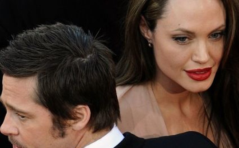 Jolie dá primeira entrevista sobre separação de Brad Pitt: “Foi muito difícil”