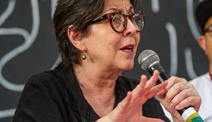 'Plantar sementes estratégicas para transformar o país', diz Tereza Campello em festival do MST