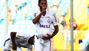 Natural de Alagoas e artilheiro do Avaí, Renato projeta jogo com CSA