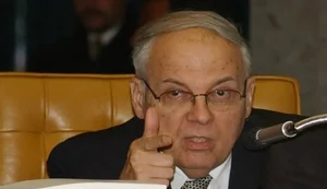 Morre em Brasília o ministro aposentado do STF José Carlos Moreira Alves