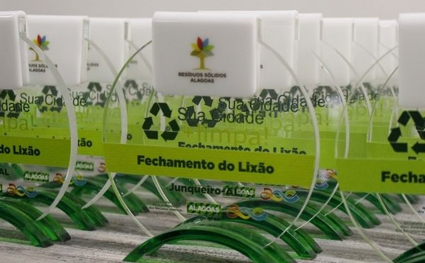 Semarh homenageia municípios pelo encerramento dos lixões em Alagoas