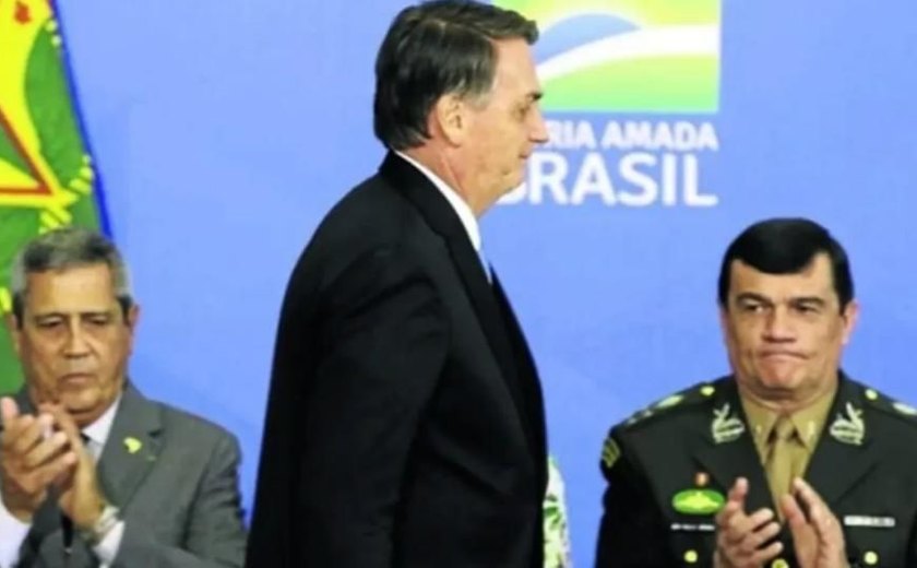 A mando de Bolsonaro, Forças Armadas pedem ao TSE arquivos das eleições de 2014 e 2018