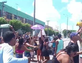 Moradores do Vergel protestam por chaves do Residencial Parque das Lagoas