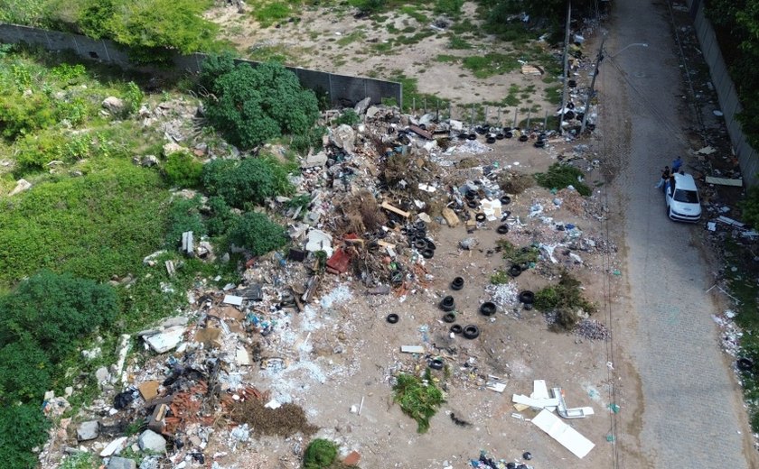 Abandono de terrenos corresponde a 48% das denúncias na capital