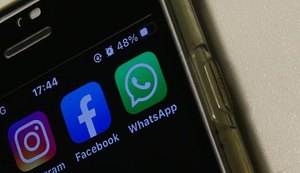 Brasil não avançou no entendimento de quem financia fake news, diz pesquisadora