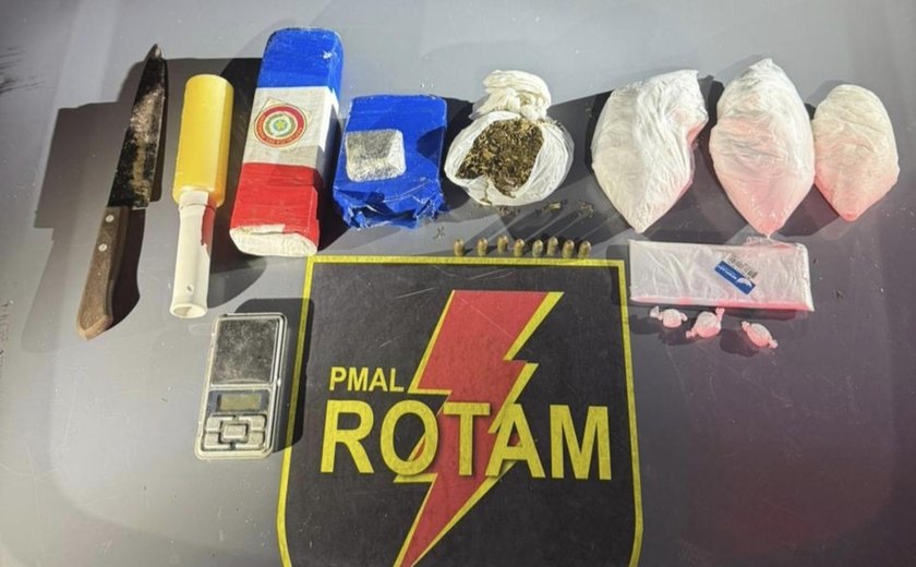 PM apreende 1,8 quilo de drogas em casa no Farol