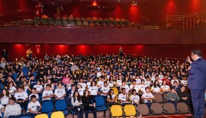 Ação da Escola Judiciária Eleitoral beneficia cerca de 700 alunos do colégio Marista