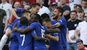 Chelsea vence Manchester United e leva a Copa da Inglaterra