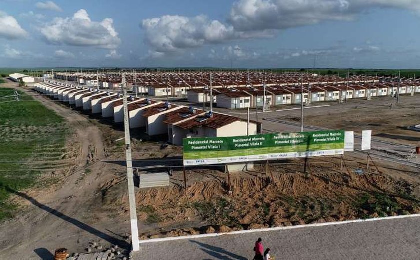 Bolsonaro vem a Alagoas entregar habitacional com 400 casas na cidade de Teotônio Vilela