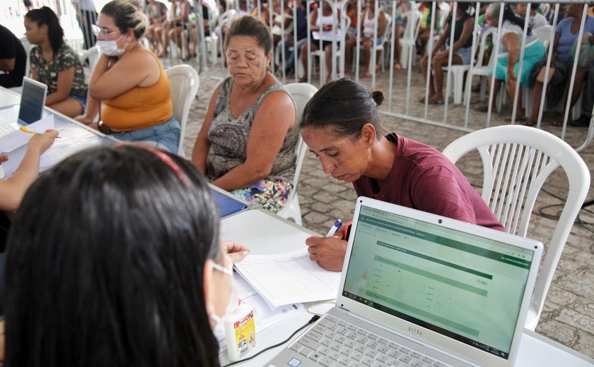 Estado realiza pagamento da segunda parcela do Auxílio-Chuvas aos desabrigados e desalojados