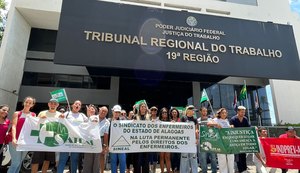 Profissionais da enfermagem aderem a ato nacional pela implantação do piso salarial da categoria