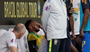 Neymar deixa jogo contra Catar por lesão e segue para clínica