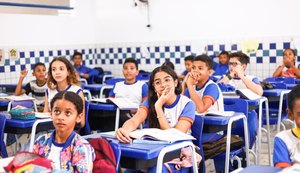 Alunos do 5º ano disputam etapa final da Olimpíada de Conhecimento em Maceió