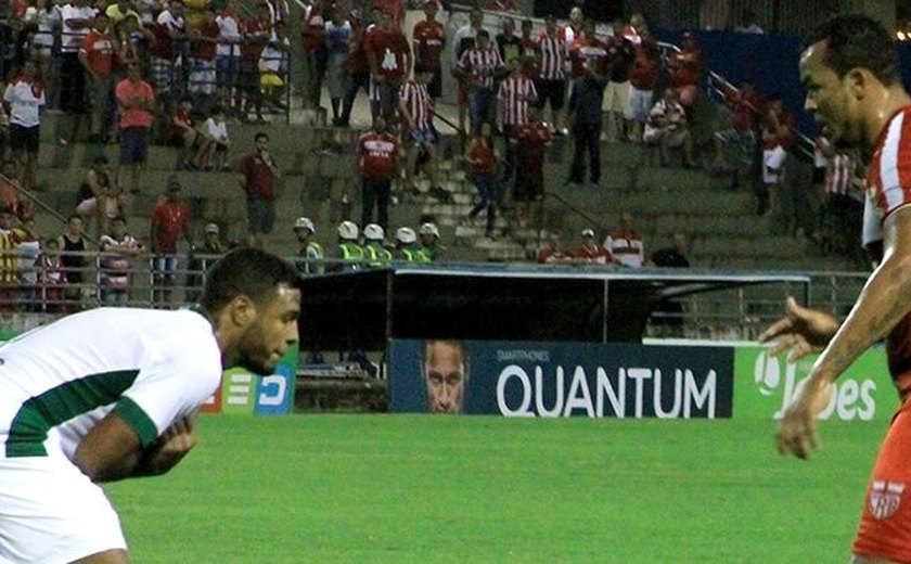 Guarani recebe o CRB em jogo de 'seis pontos' contra o rebaixamento