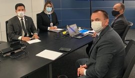 Rodrigo Cunha recebe prestação de contas sobre processos no Pinheiro e bairros