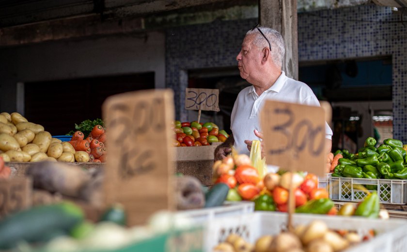 Mercados e feiras: o que abre e fecha no feriado de Emancipação Política