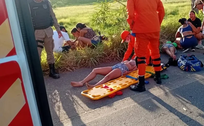 Colisão deixa quatro feridos na BR-104, em União dos Palmares