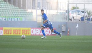 Com gol contra de Luciano Castán, CSA perde para o América-MG na estreia de Argel Fuchs