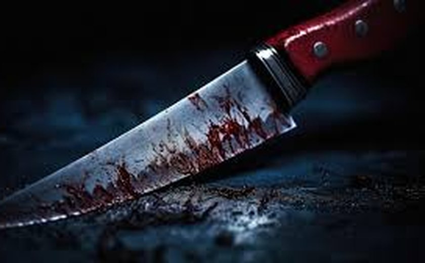 Homem é morto com golpes de faca durante bebedeira em Piaçabuçu