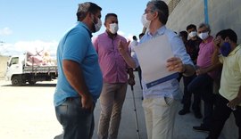 Vereador discute situação do almoxarifado e prédios da Educação com secretário municipal
