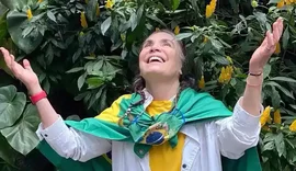 Instagram marca post de Regina Duarte como fake news e Gabriela deixa de seguir a mãe