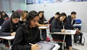 Termina às 23h59 prazo para pedir isenção da taxa de inscrição do Enem