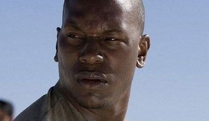 Ator de 'Velozes' diz ter se arrependido de treta pública com The Rock