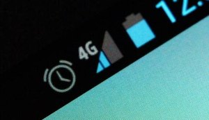 Mais da metade dos brasileiros com internet móvel usam redes 4G