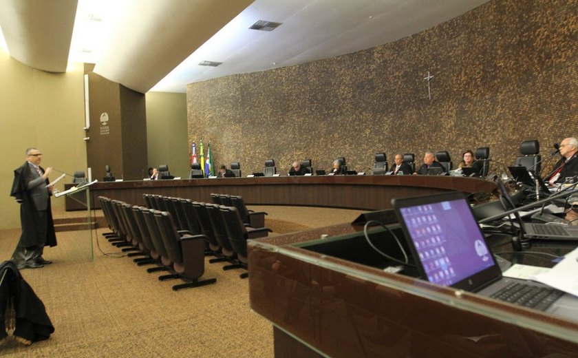 TJ declara que lei que alterava idade para ingresso na PM de Alagoas é inconstitucional