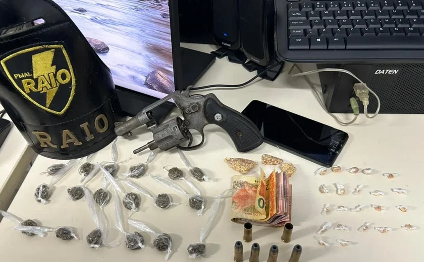 Suspeito de tráfico de drogas e porte ilegal de arma morre em confronto com a PM