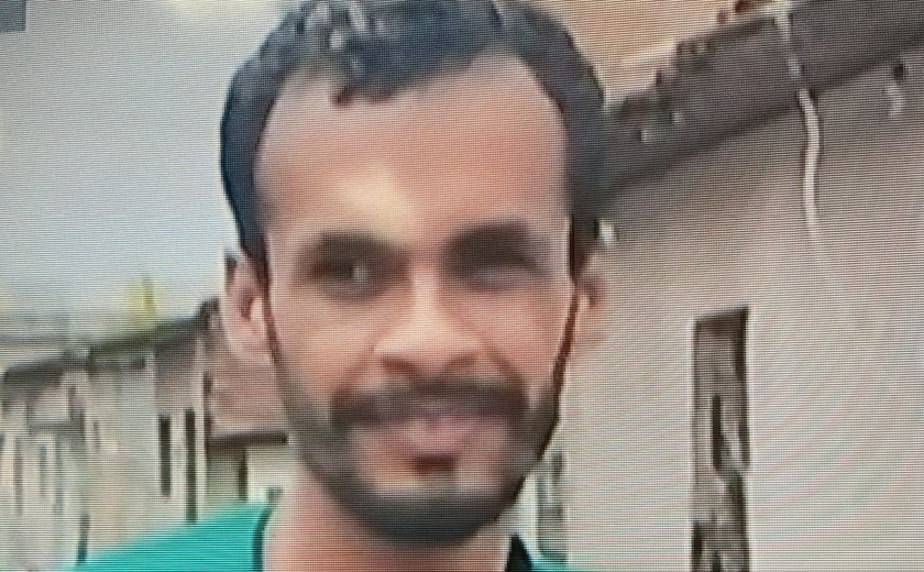 Bombeiros fazem buscas por banhista desaparecido na Praia de Guaxuma