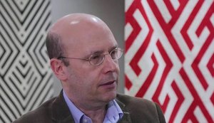 Diretor-geral da Fundação FHC declara voto em Lula no primeiro turno