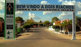 Mãe é presa após agredir o próprio filho com uma mangueira em Dois Riachos