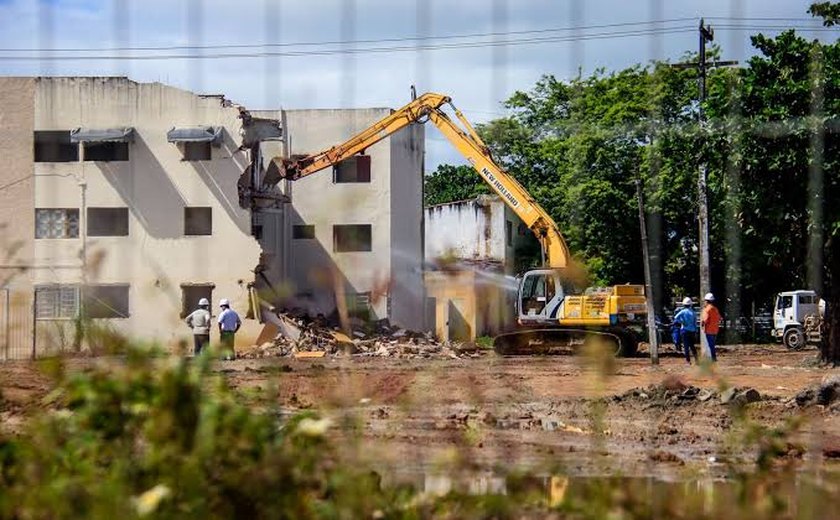Projeto gerenciado pela Ufal busca reaproveitar resíduos de demolição do Pinheiro