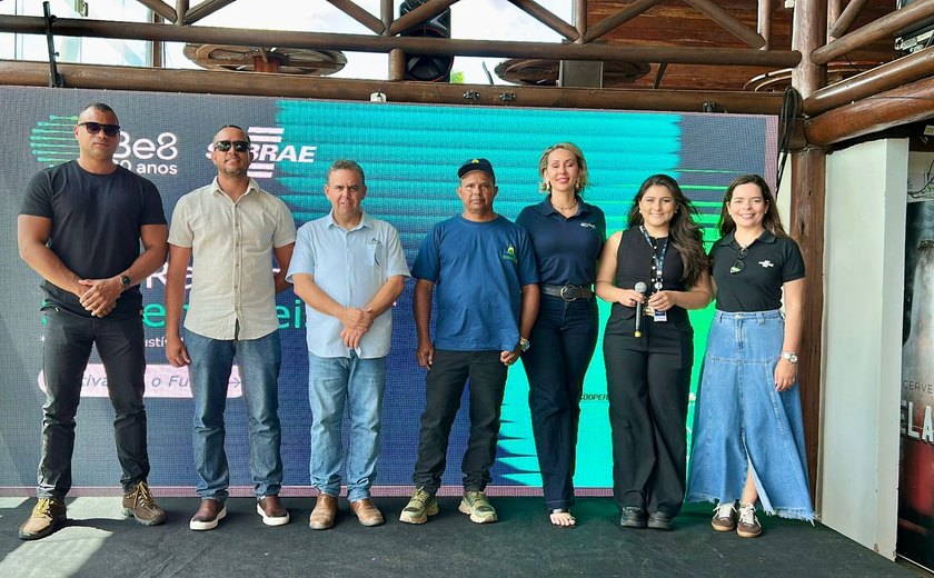 Associados da Cooperflores participam do BE8 Raízes Sustentáveis