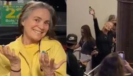 Regina Duarte é vaiada e sai de teatro aos gritos de 'fora, Bolsonaro'; assista o vídeo