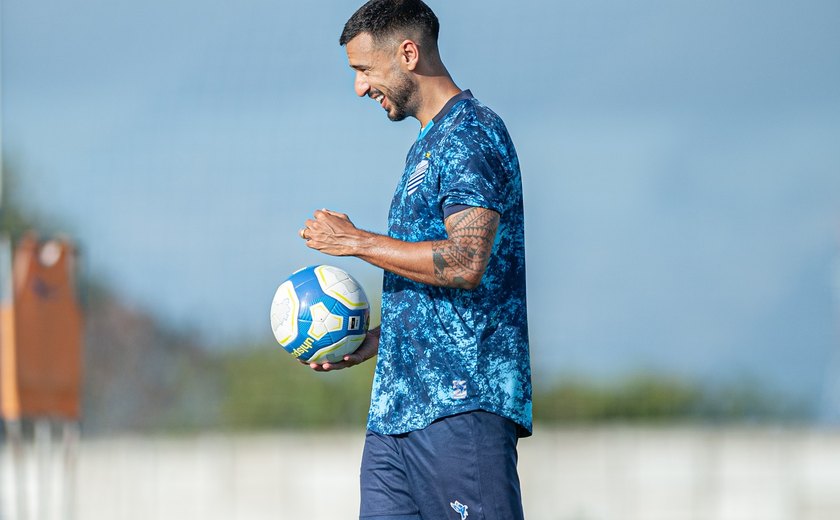 CSA se reapresenta após dois dias de folga