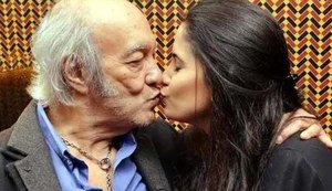 Aos 77 anos, Erasmo Carlos se casa com mulher de 28