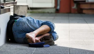 CNDH investiga violência contra moradores de rua