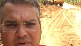 Máquinas do DER/AL estão em Chã Preta melhorando condições de estrada