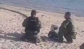 Vídeo: Adolescente de 13 anos morre afogada em praia na Barra de Santo Antônio