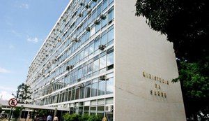 Ministério da Saúde investe em produção de medicamentos