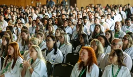Mais Médicos: 407 profissionais começam a atuar em 22 estados