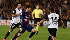 Barcelona consegue empate com o Valencia e mantém vantagem na liderança